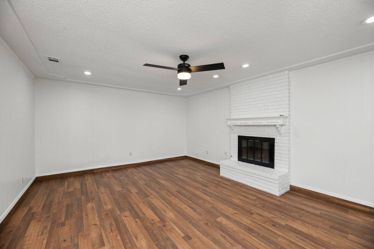House for rent at 5603 Fireside Dr, Arlington, TX 76016