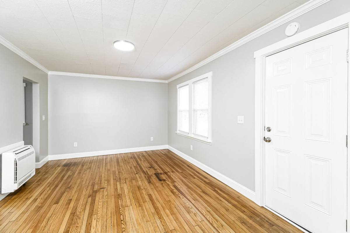 House for rent at 177 Half Circle Lane, Hendersonville, NC 28791