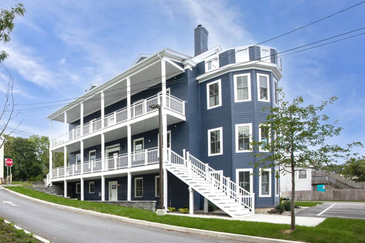 Apartment for rent at 14 Dock St, Coeymans, NY 12045