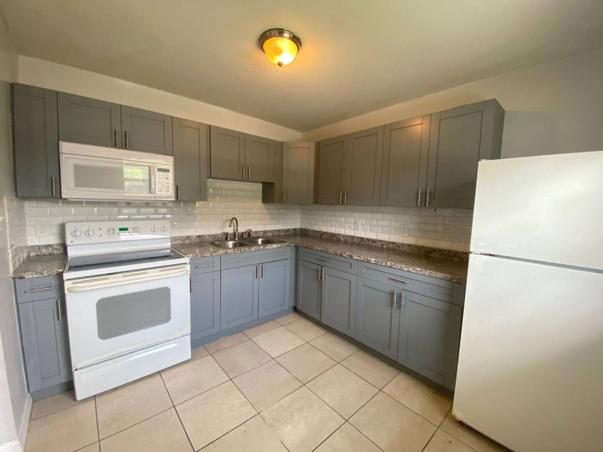 Apartment for rent at 3208 Louisiana Ave, Fort Pierce, FL 34947