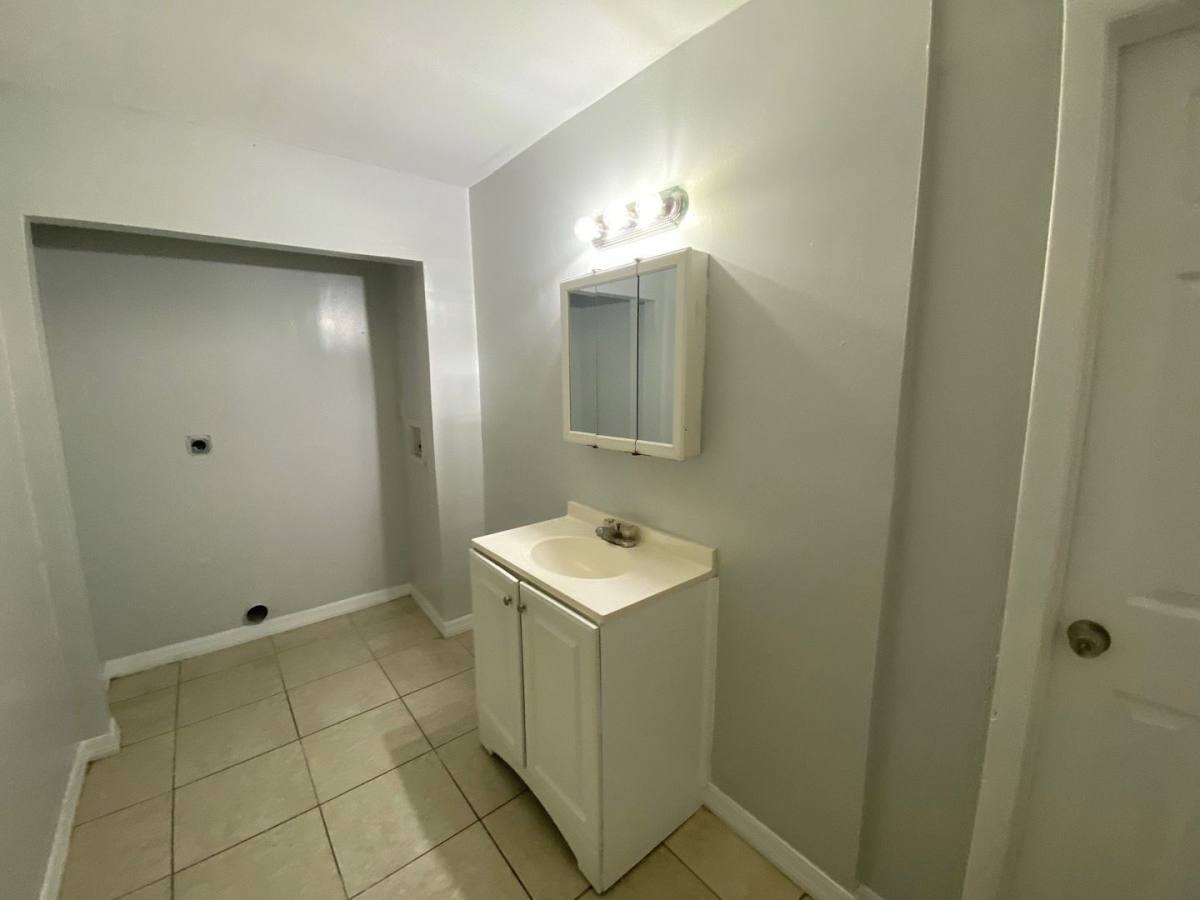Apartment for rent at 3208 Louisiana Ave, Fort Pierce, FL 34947