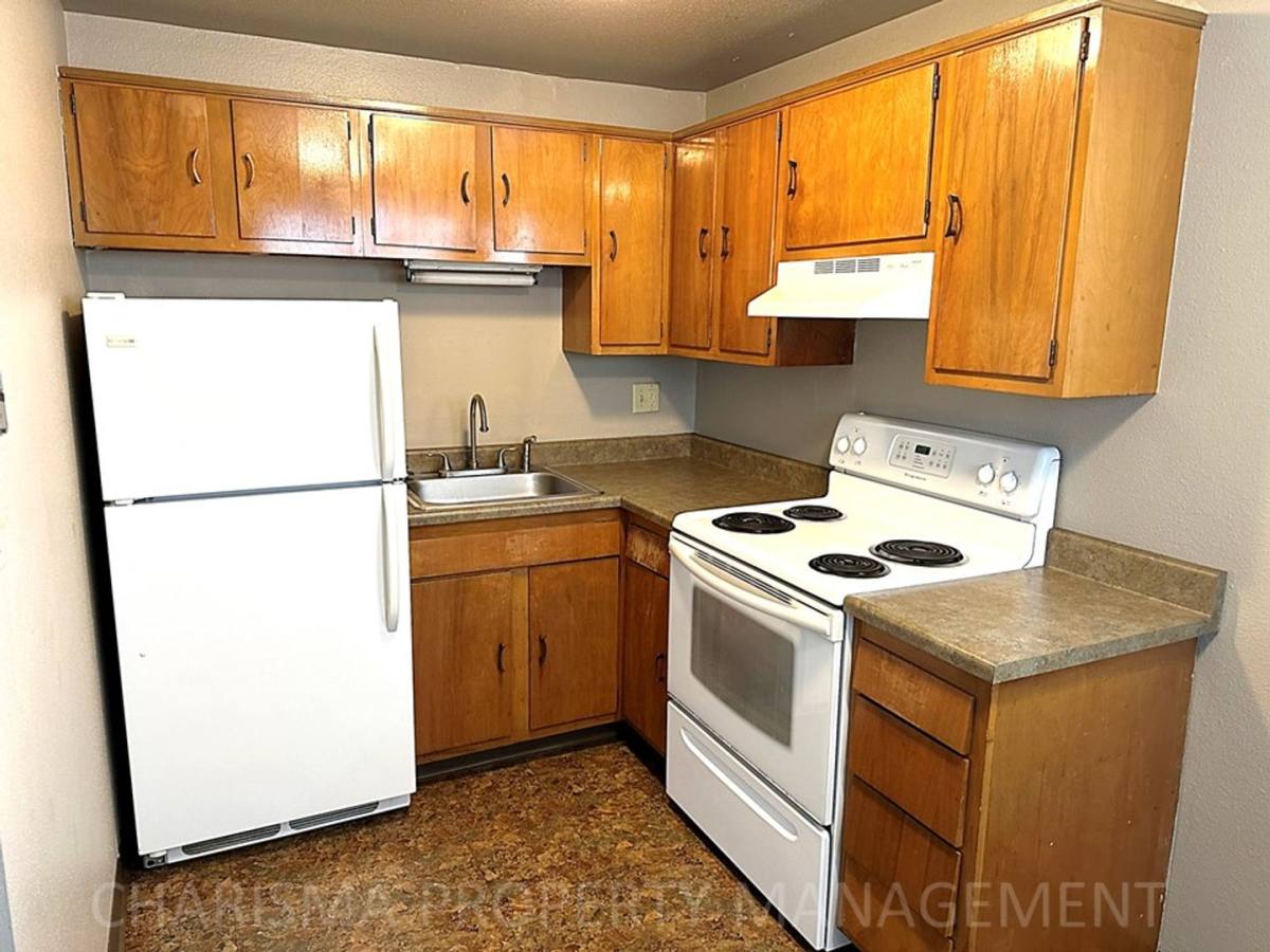 Apartment for rent at 605 W 17th St, Sioux Falls, SD 57104