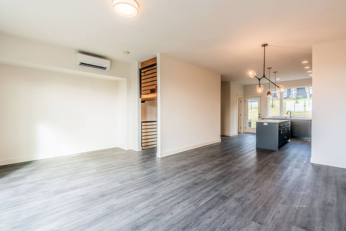 Townhouse for rent at 6500 S 133rd St, Seattle, WA 98178