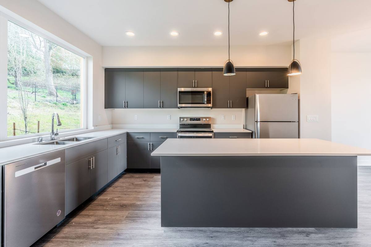 Townhouse for rent at 6500 S 133rd St, Seattle, WA 98178