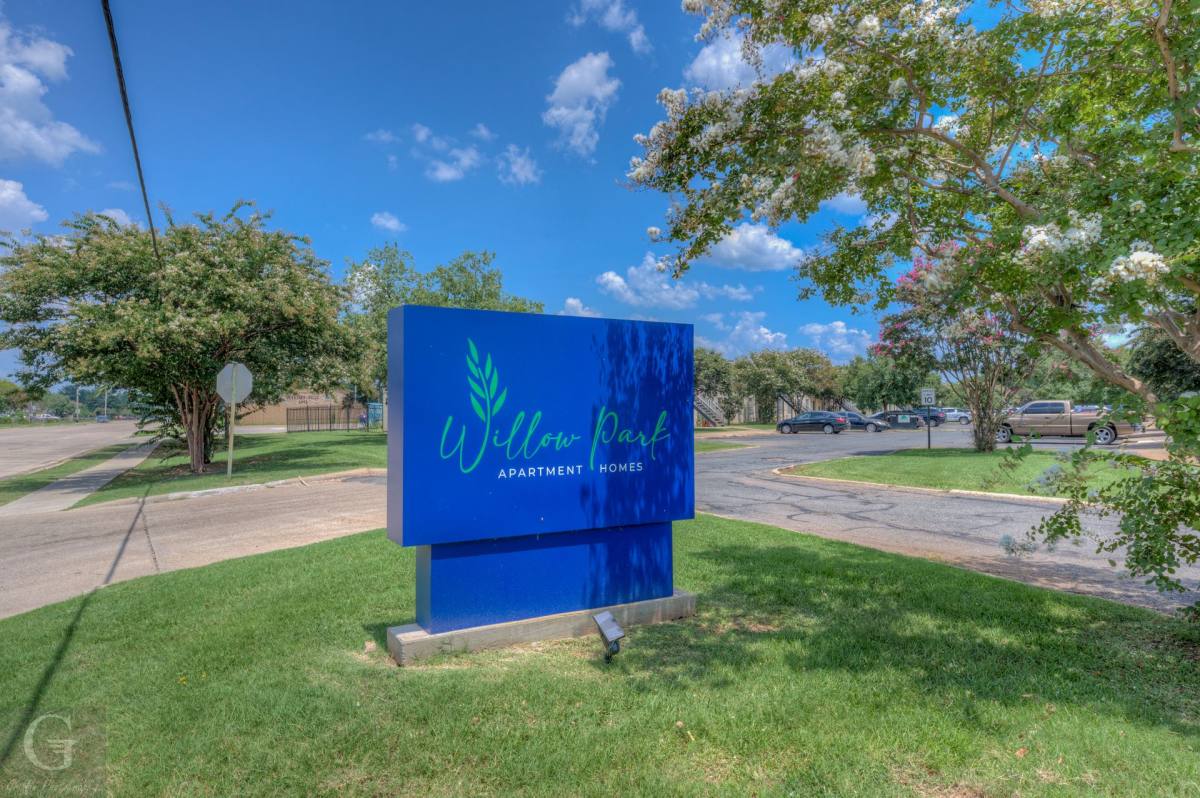 Apartment for rent at 3200-3279 Cottonwood St, Bossier City, LA 71111