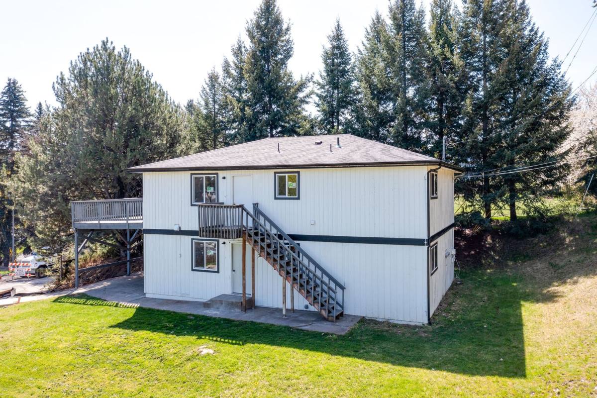 Apartment for rent at 815 SW State St, Pullman, WA 99163