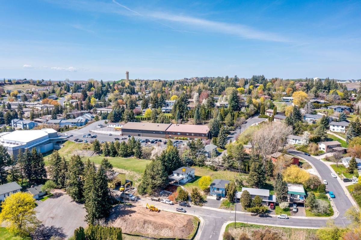 Apartment for rent at 815 SW State St, Pullman, WA 99163