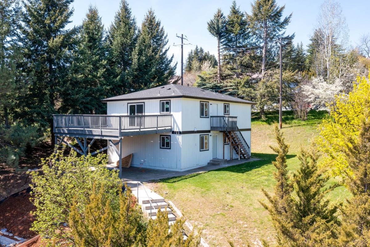 Apartment for rent at 815 SW State St, Pullman, WA 99163