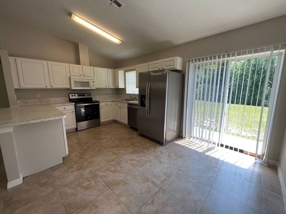 House for rent at 435 Magpie Court, Kissimmee, FL 34759