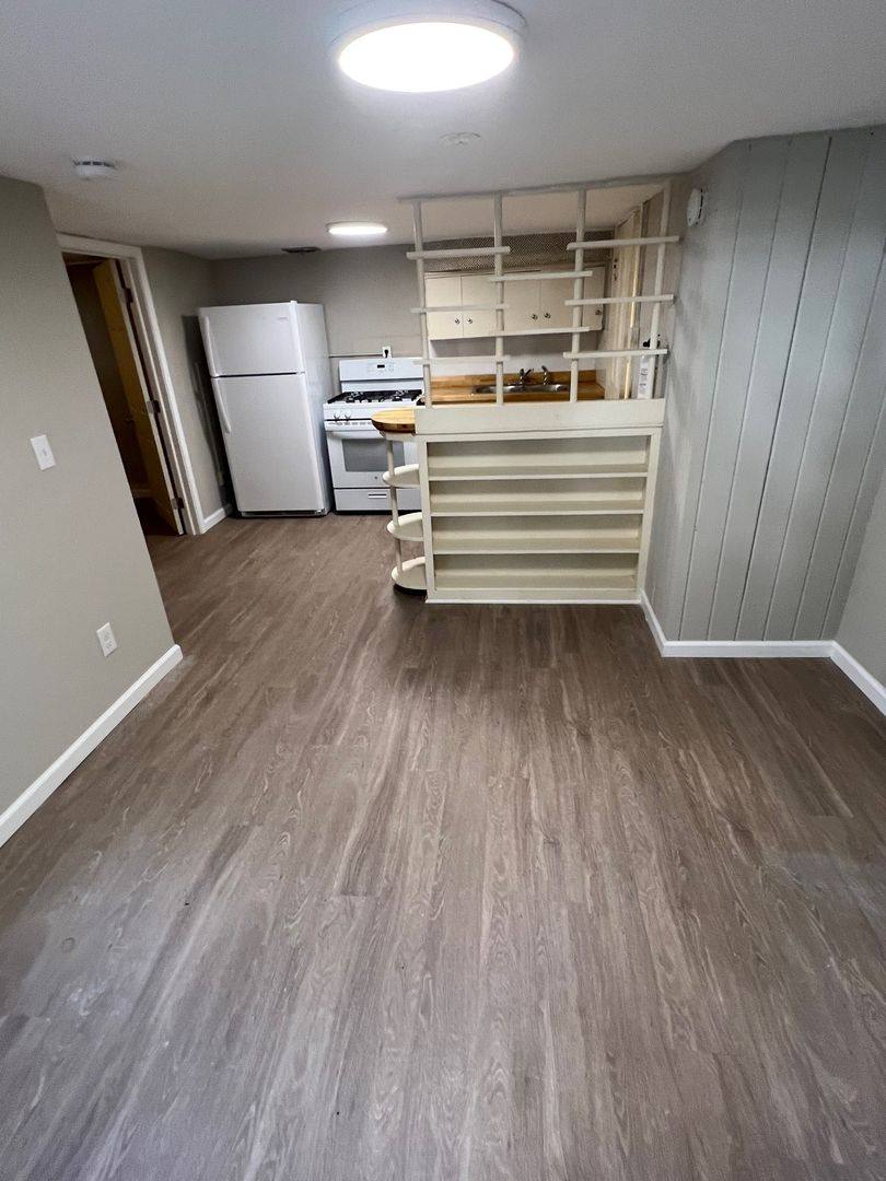 Apartment for rent at 1136 Prospect St, Ann Arbor, MI 48104