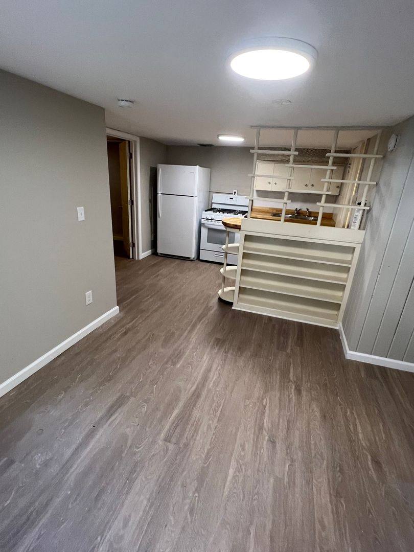 Apartment for rent at 1136 Prospect St, Ann Arbor, MI 48104