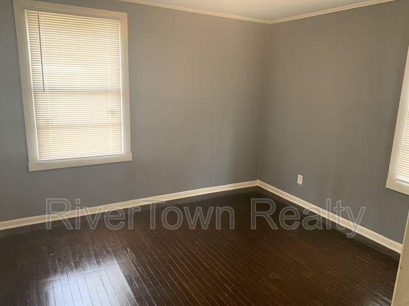 House for rent at 2718 Windsor Parkway, Memphis, TN 38127