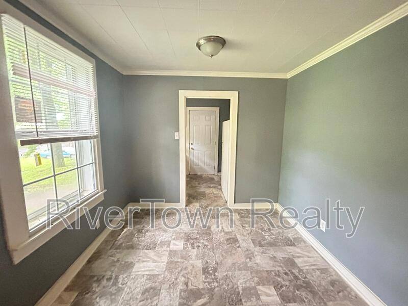 House for rent at 2718 Windsor Parkway, Memphis, TN 38127