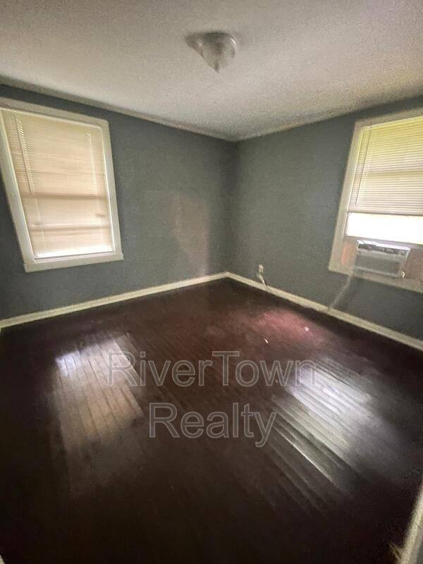 House for rent at 2718 Windsor Parkway, Memphis, TN 38127