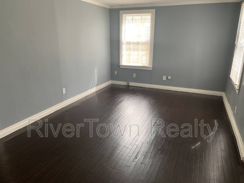 House for rent at 2718 Windsor Parkway, Memphis, TN 38127