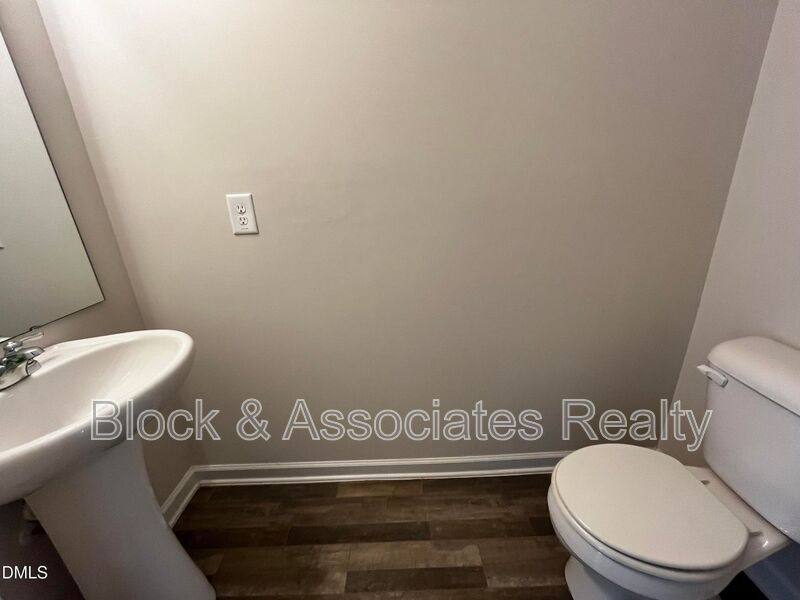 House for rent at 46 E Boulder Rd, Henderson, NC 27537