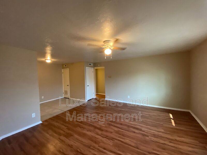 Condo for rent at 6026 NW Expressway #C, Oklahoma City, OK 73132