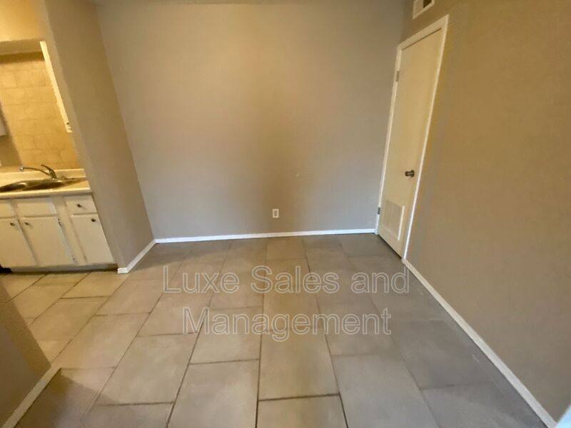 Condo for rent at 6026 NW Expressway #C, Oklahoma City, OK 73132