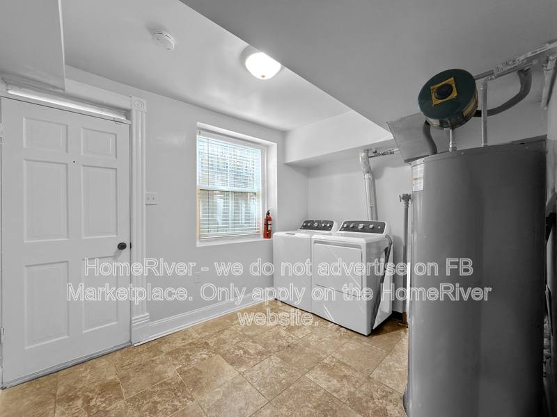 Townhouse for rent at 1328 9th St NW, Washington, DC 20001