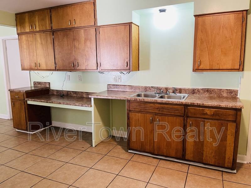 House for rent at 4406 Ferndale Rd, Memphis, TN 38122