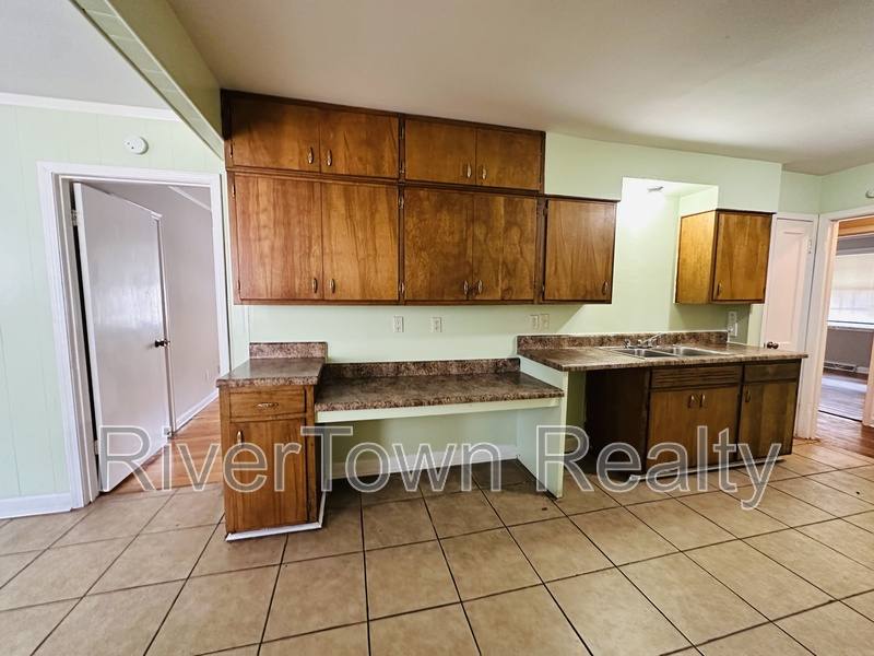 House for rent at 4406 Ferndale Rd, Memphis, TN 38122