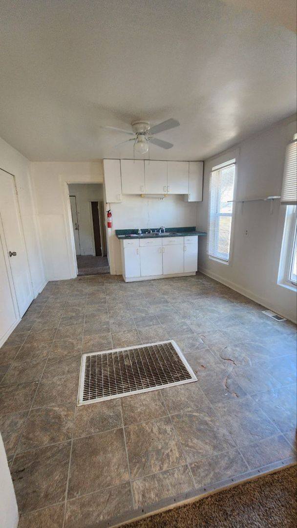 House for rent at 1028 W 5th St, Lorain, OH 44052