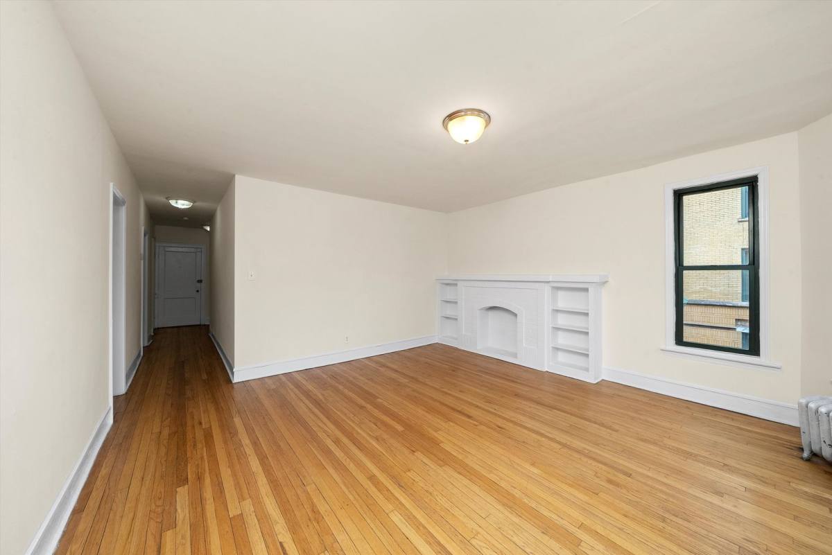Apartment for rent at 2330-38 N Spaulding, Chicago, IL 60647