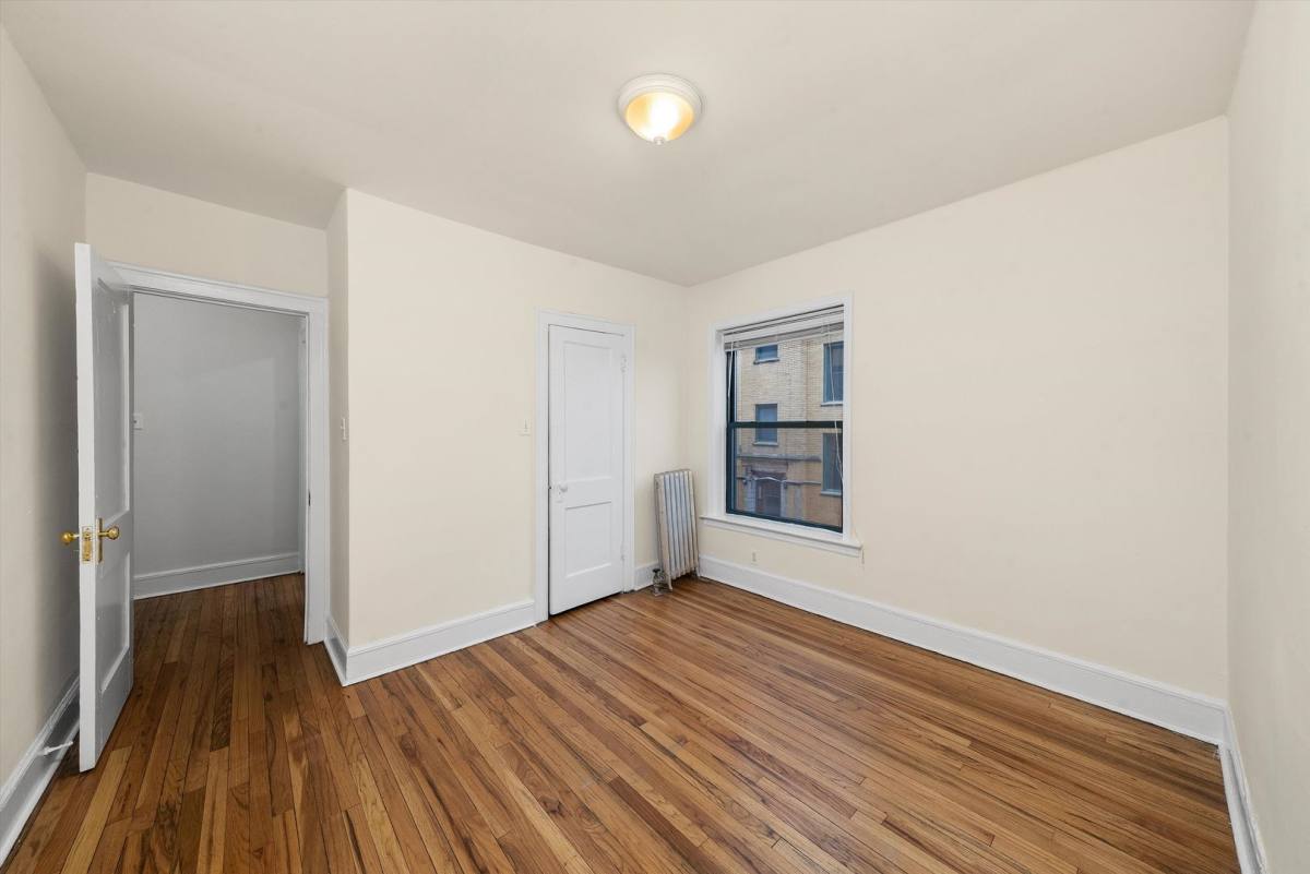Apartment for rent at 2330-38 N Spaulding, Chicago, IL 60647