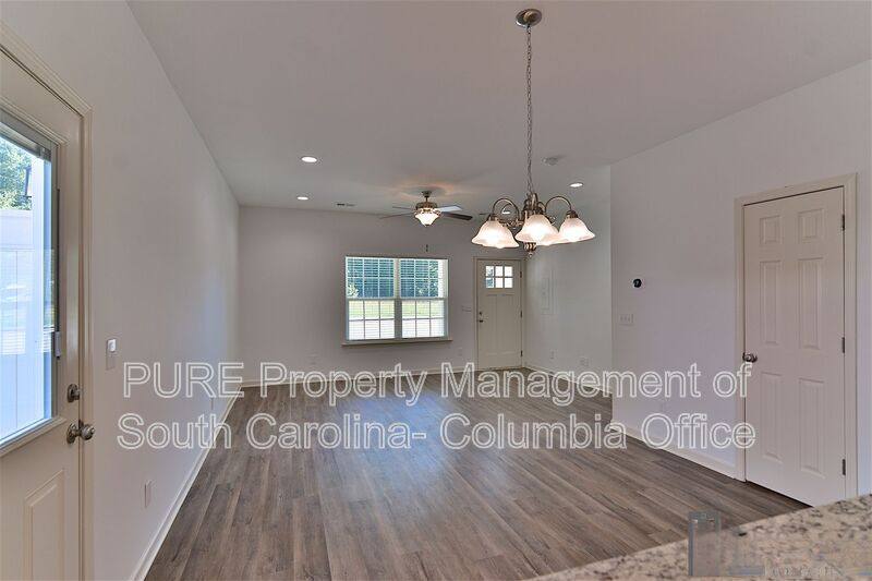 Townhouse for rent at 536 Idlewood Park Dr, West Columbia, SC 29170