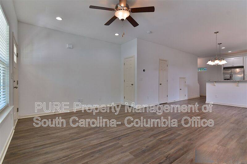 Townhouse for rent at 536 Idlewood Park Dr, West Columbia, SC 29170