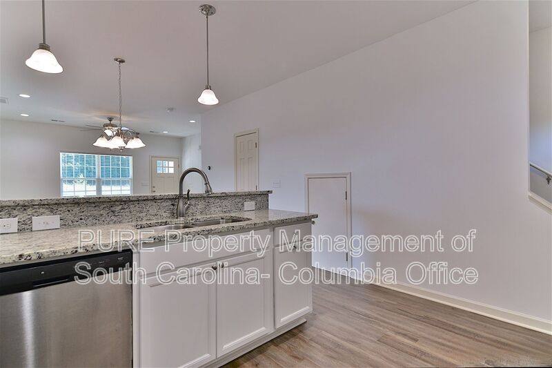 Townhouse for rent at 536 Idlewood Park Dr, West Columbia, SC 29170