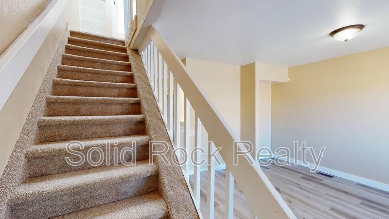 Townhouse for rent at 5561 Dunbar Court #1, Colorado Springs, CO 80918