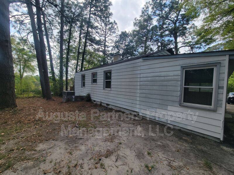 House for rent at 2826 Thomas Lane, Augusta, GA 30906