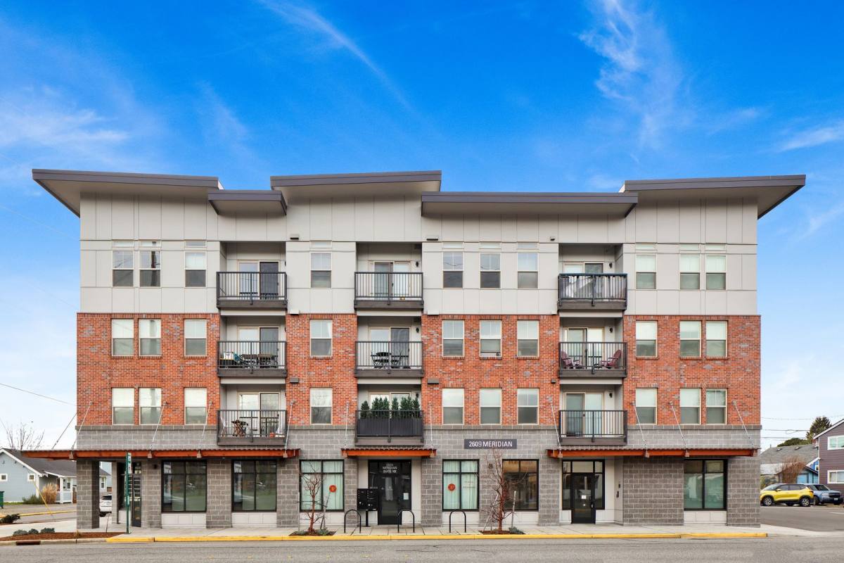 Apartment for rent at 2609 Meridian St, Bellingham, WA 98225
