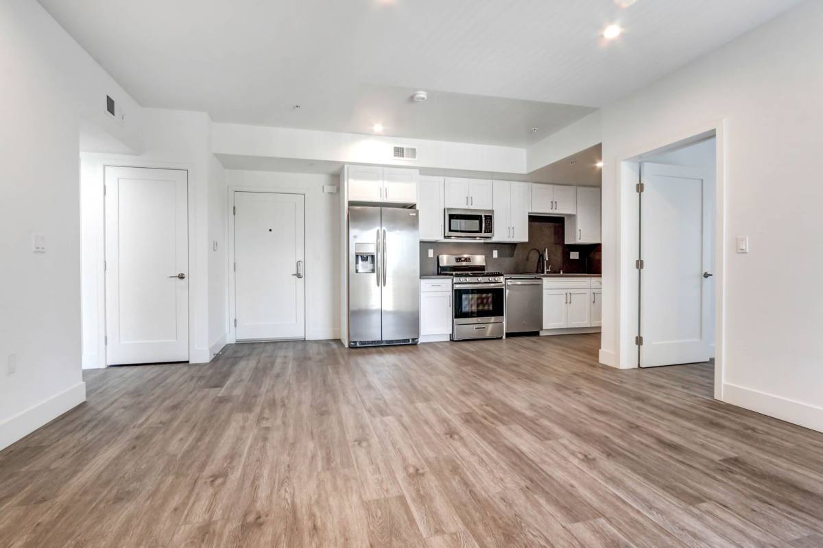 Apartment for rent at 13654 Bassett St, Van Nuys, CA 91405
