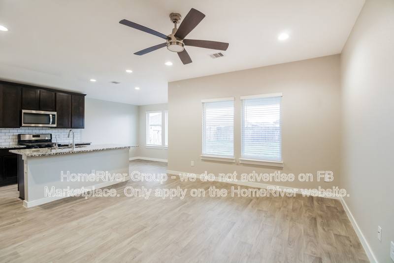 House for rent at 8122 Hush Heights Dr, Rosharon, TX 77583