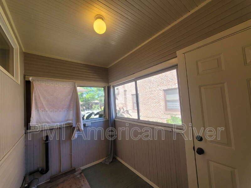 House for rent at 1928 El Monte Ave, Sacramento, CA 95815