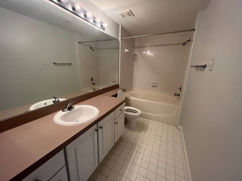 Condo for rent at 5578 Metrowest Blvd #304, Orlando, FL 32811