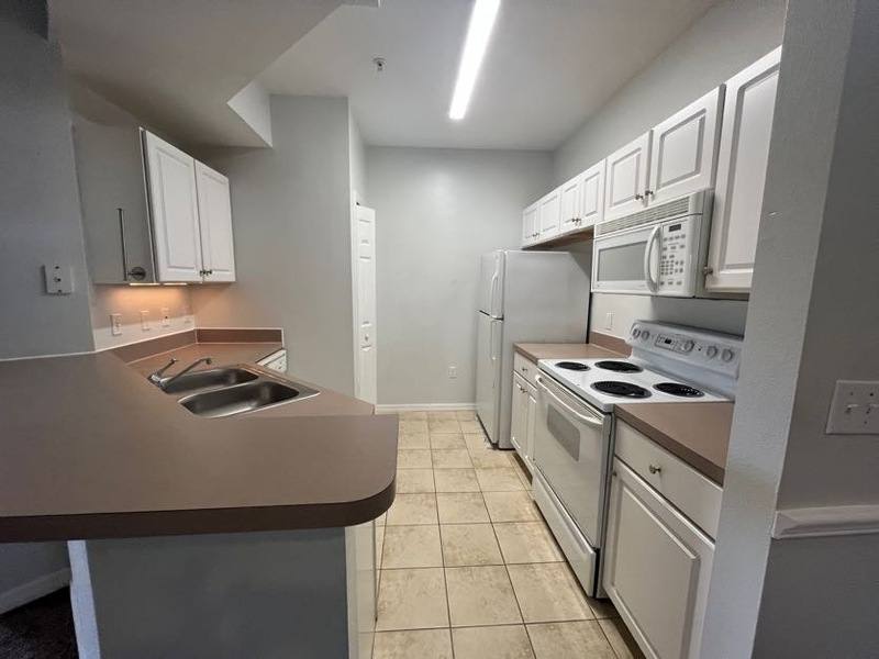 Condo for rent at 5578 Metrowest Blvd #304, Orlando, FL 32811
