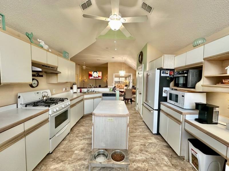 House for rent at 2012 Mistral Lane E, Fort Walton Beach, FL 32547
