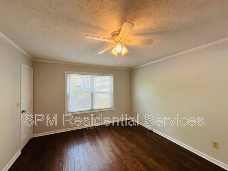 Townhouse for rent at 1811 Savannah Court, Wilmington, NC 28403