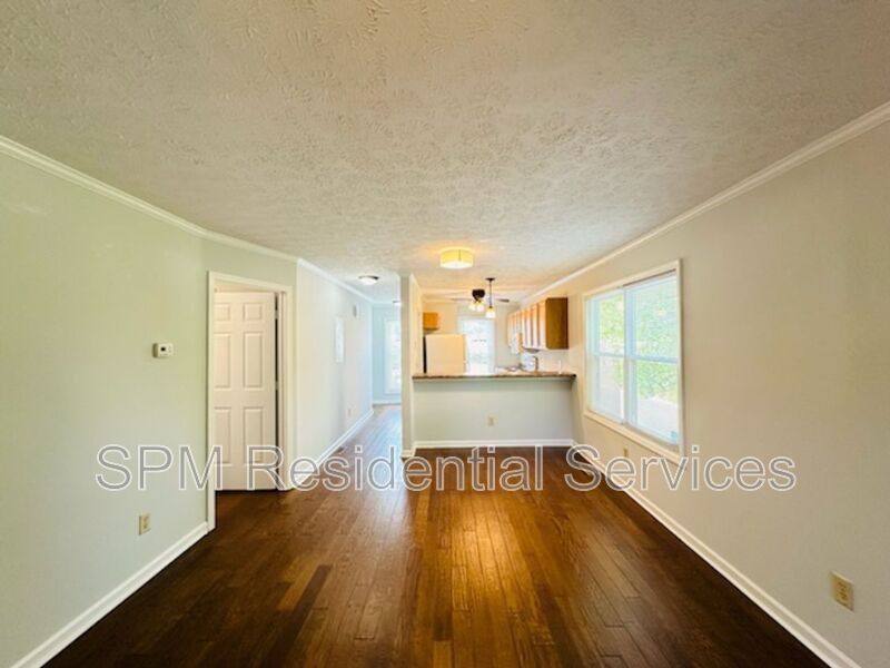 Townhouse for rent at 1811 Savannah Court, Wilmington, NC 28403