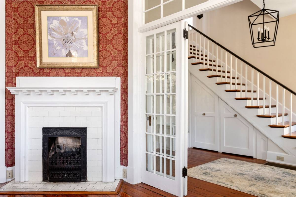 House for rent at 5 Colonial St, Charleston, SC 29401