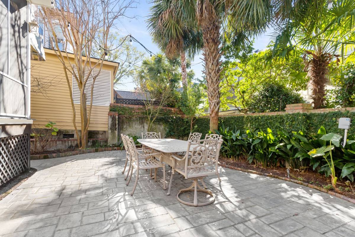 House for rent at 5 Colonial St, Charleston, SC 29401