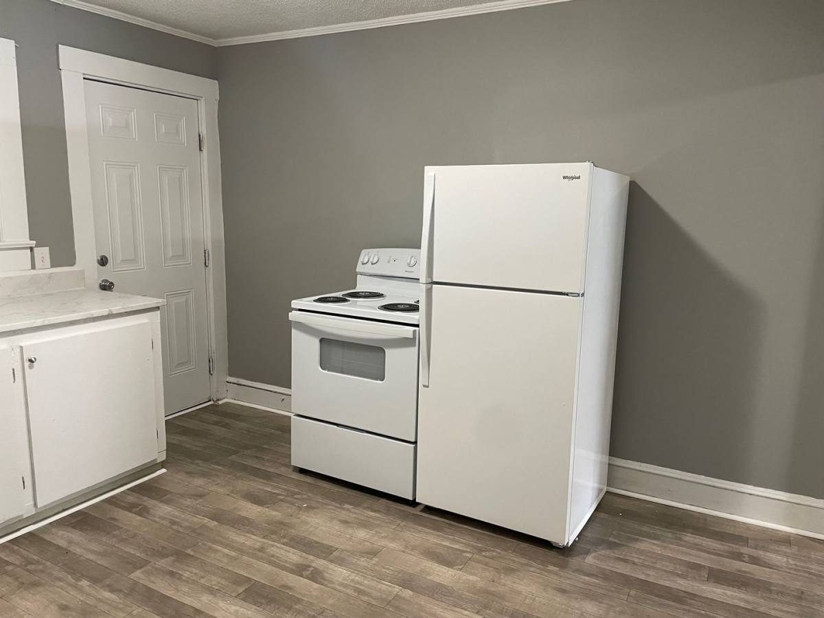 Apartment for rent at 254 & 256 N Elm St, Asheboro, NC 27203
