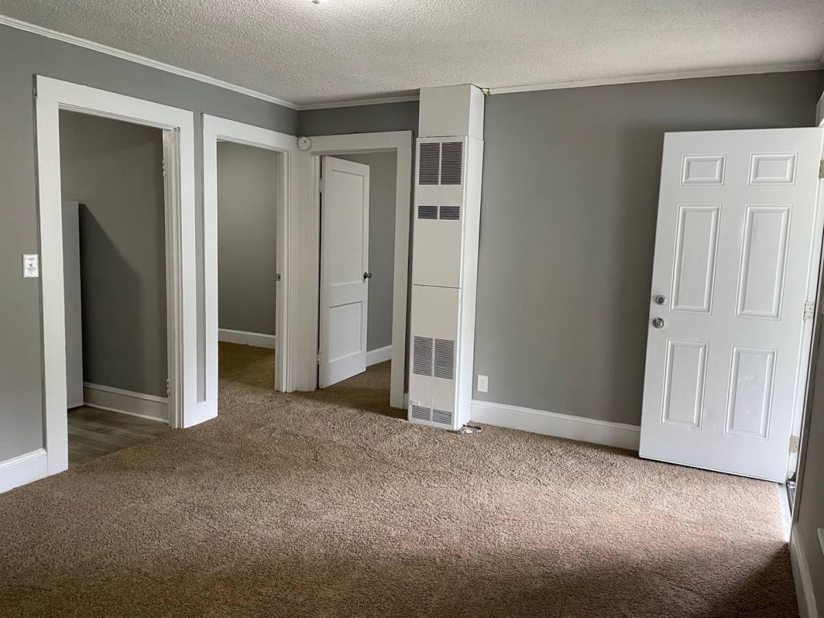 Apartment for rent at 254 & 256 N Elm St, Asheboro, NC 27203