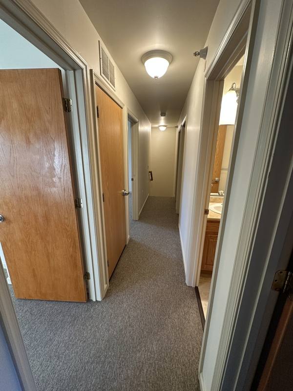 Townhouse for rent at 1007 Hot Point Commons, Shippensburg, PA 17257