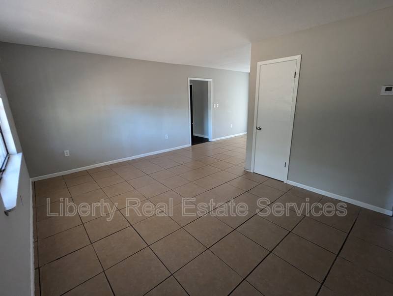 House for rent at 209 School House Rd, Hinesville, GA 31313