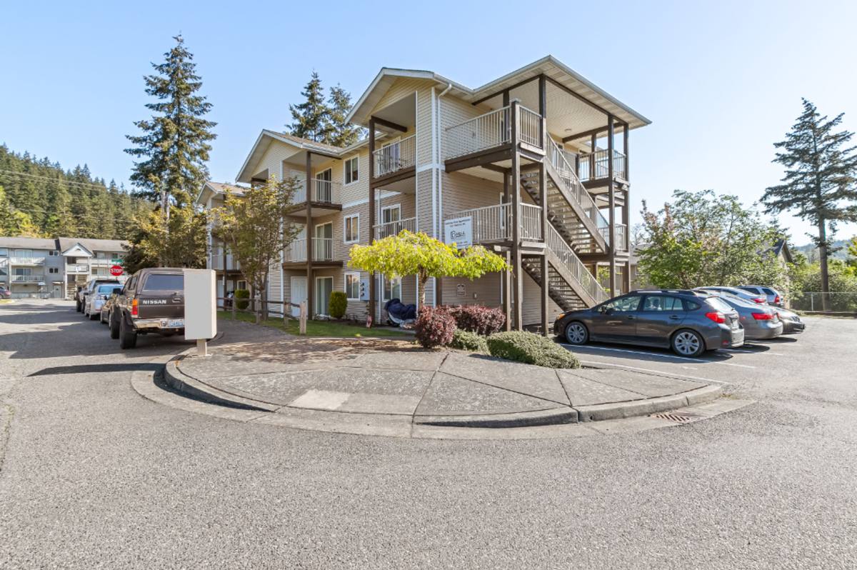 Apartment for rent at 501 Voltaire Court, Bellingham, WA 98225