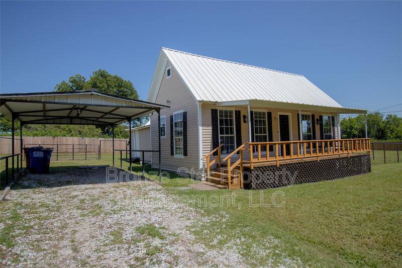 605 Orange Ave, Farmersville, TX 75442 - Apartment for Rent - Image 3